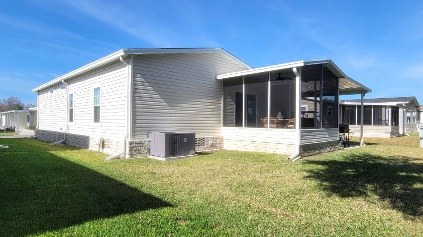 344 Siberian Cypress Circle a Winter Haven, FL Mobile or Manufactured Home for Sale